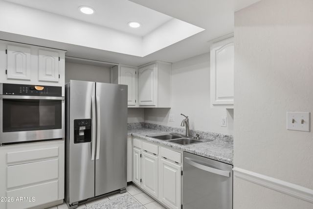 17404 N 99TH Avenue 106, Sun City, AZ 85373