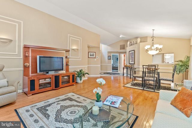 7554 CROSS GATE LN, Alexandria, VA 22315