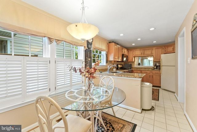 7554 CROSS GATE LN, Alexandria, VA 22315