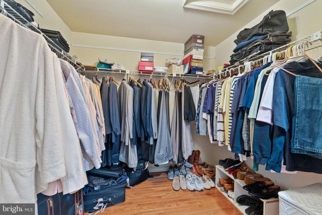 7554 CROSS GATE LN, Alexandria, VA 22315