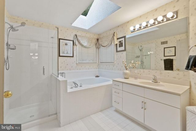 7554 CROSS GATE LN, Alexandria, VA 22315