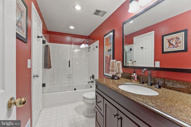 7554 CROSS GATE LN, Alexandria, VA 22315