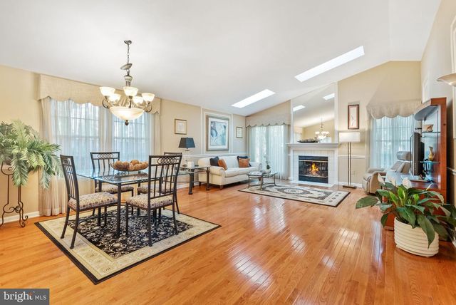 7554 CROSS GATE LN, Alexandria, VA 22315