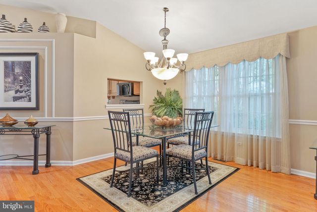 7554 CROSS GATE LN, Alexandria, VA 22315
