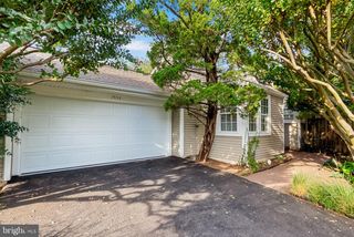7554 CROSS GATE LN, Alexandria, VA 22315