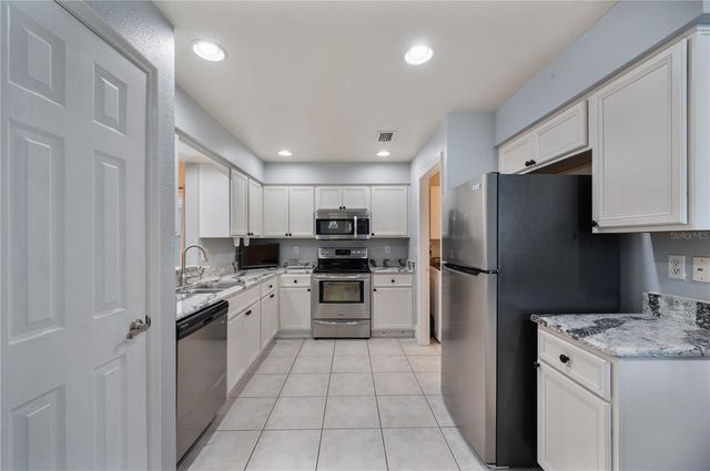 2152 STONEY POINTE DRIVE, Lakeland, FL 33813