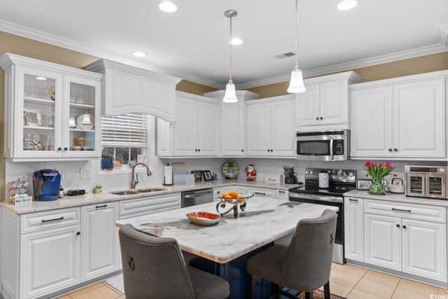 60 Summerlight Dr., Murrells Inlet, SC 29576