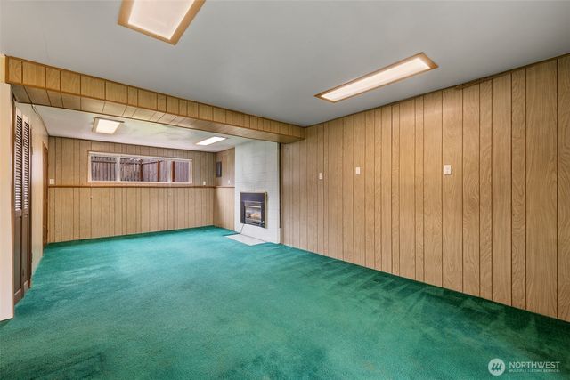 16610 SE 24th Street, Bellevue, WA 98008
