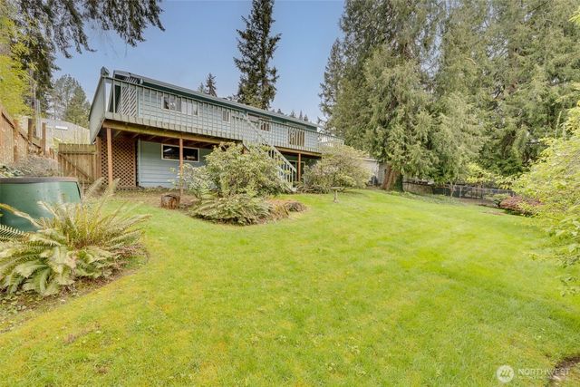 16610 SE 24th Street, Bellevue, WA 98008