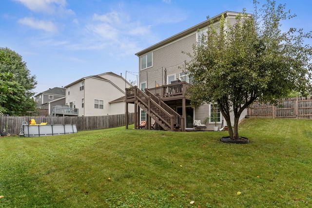 271 Fairhaven Drive, St. Charles, IL 60175