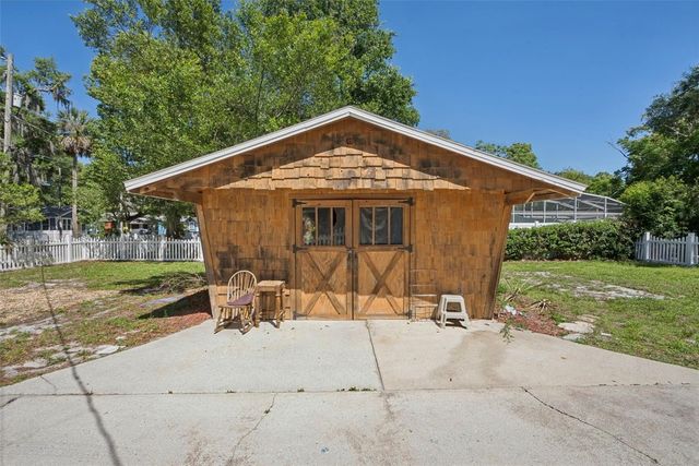 1048 N GRANDVIEW STREET, Mount Dora, FL 32757