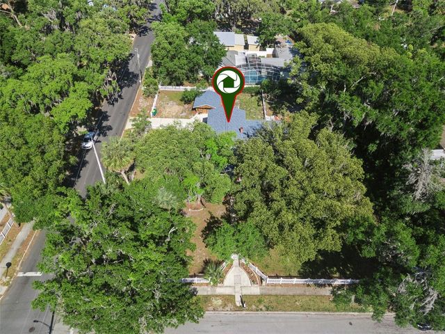 1048 N GRANDVIEW STREET, Mount Dora, FL 32757