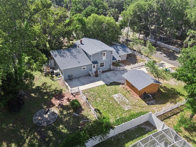 1048 N GRANDVIEW STREET, Mount Dora, FL 32757