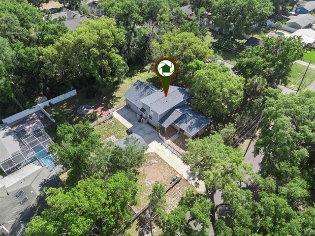 1048 N GRANDVIEW STREET, Mount Dora, FL 32757