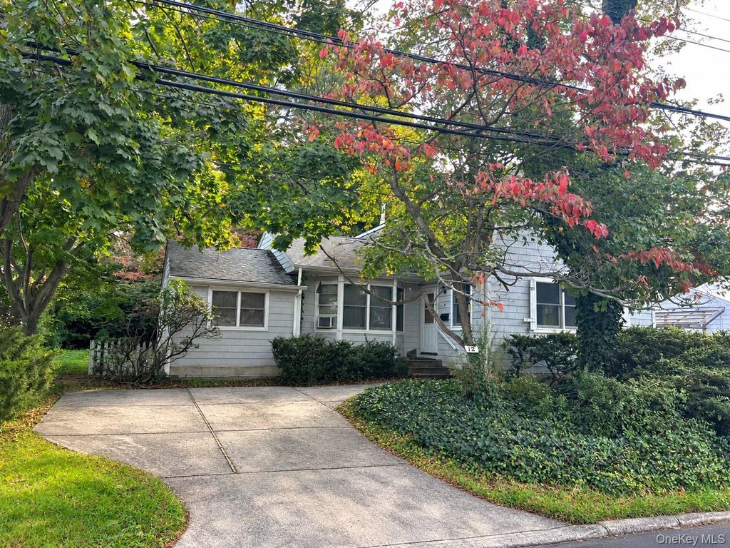 12 W Haven Drive, East Northport, NY 11731 — exterior