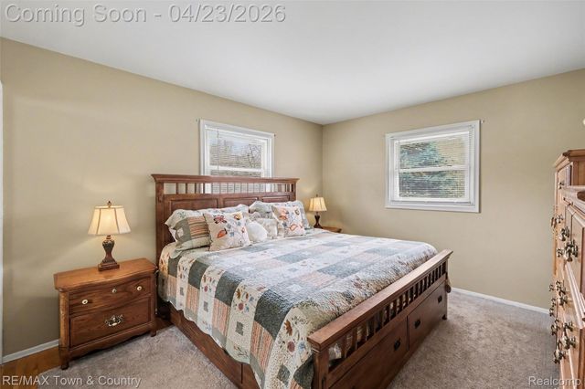 5163 Blossom Drive, Flushing Charter Township, MI 48433