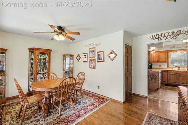 5163 Blossom Drive, Flushing Charter Township, MI 48433