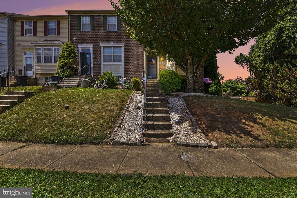 72-72 POWDER VIEW CT, Nottingham, MD 21236