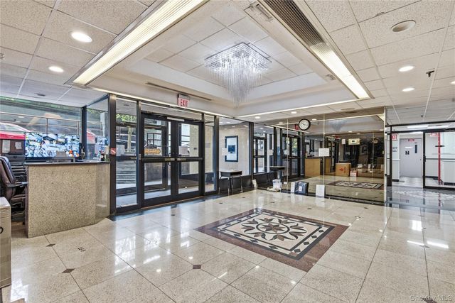 92-29 Queens Boulevard 9D, Rego Park, NY 11374