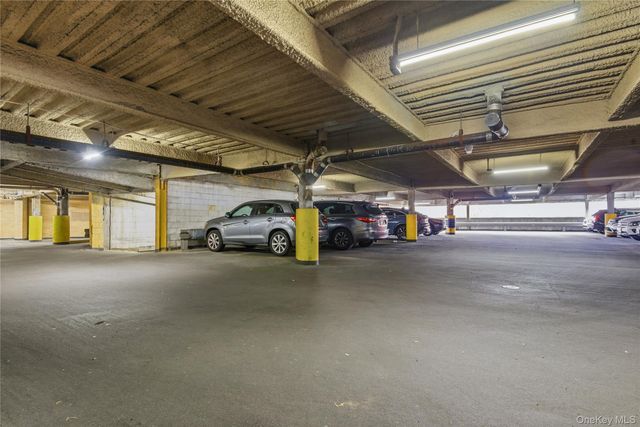 92-29 Queens Boulevard 9D, Rego Park, NY 11374