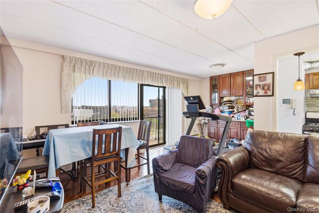 92-29 Queens Boulevard 9D, Rego Park, NY 11374