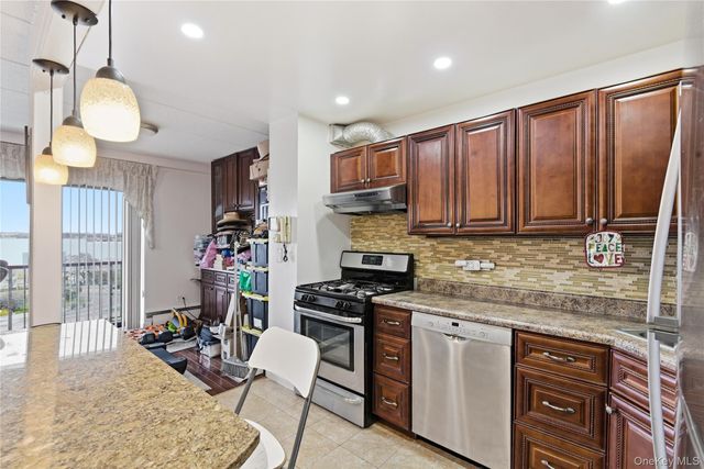 92-29 Queens Boulevard 9D, Rego Park, NY 11374
