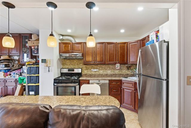 92-29 Queens Boulevard 9D, Rego Park, NY 11374