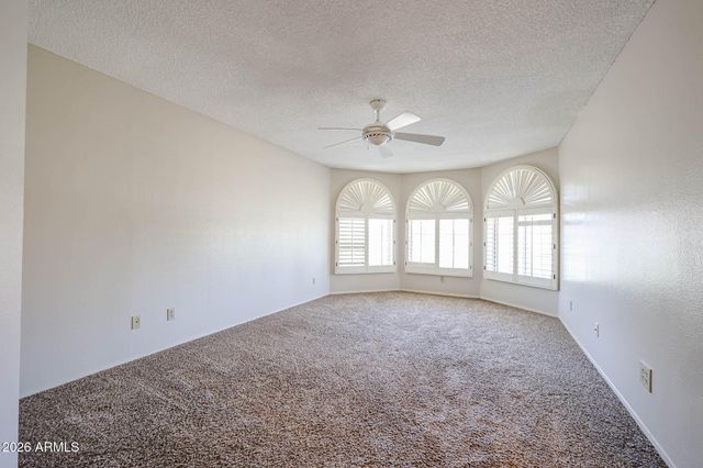 3233 E Desert Cove Avenue, Phoenix, AZ 85028