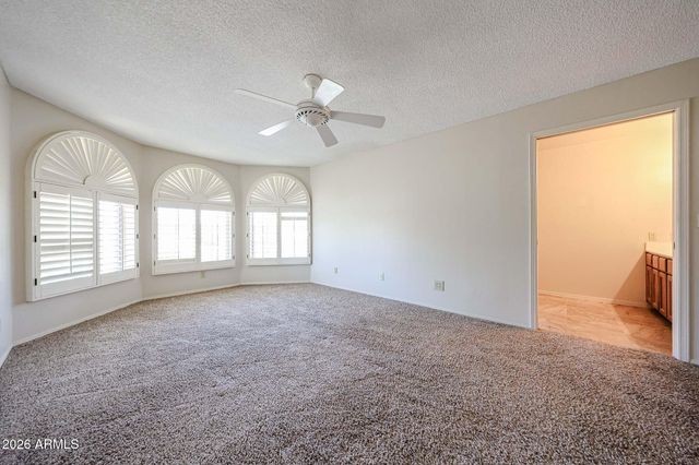 3233 E Desert Cove Avenue, Phoenix, AZ 85028