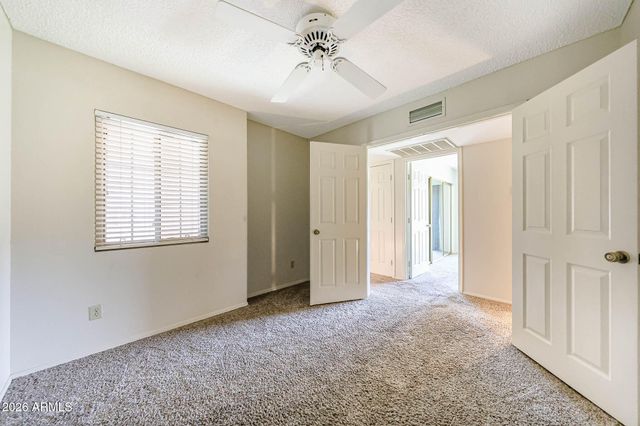 3233 E Desert Cove Avenue, Phoenix, AZ 85028
