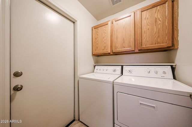3233 E Desert Cove Avenue, Phoenix, AZ 85028