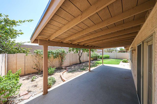 3233 E Desert Cove Avenue, Phoenix, AZ 85028