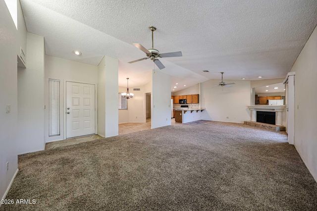 3233 E Desert Cove Avenue, Phoenix, AZ 85028