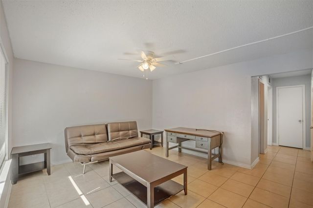 150 S Main Street, Euless, TX 76040