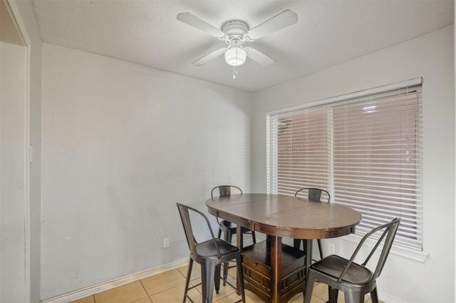 150 S Main Street, Euless, TX 76040