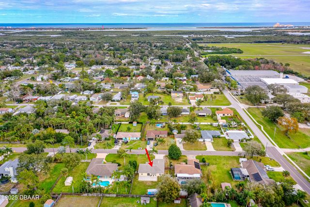 2526 Chester Avenue, New Smyrna Beach, FL 32168