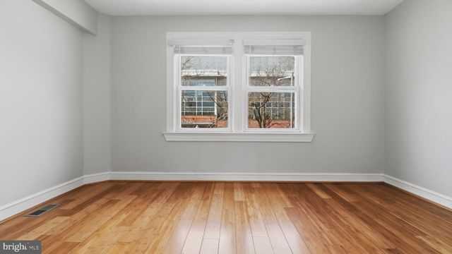 1153 3RD ST NE, Washington, DC 20002