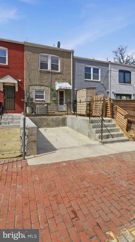 1153 3RD ST NE, Washington, DC 20002