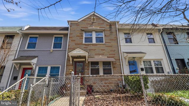 1153 3RD ST NE, Washington, DC 20002