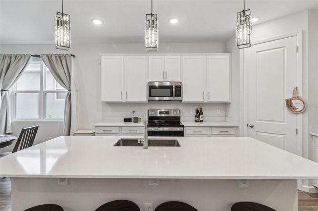 654 HERITAGE SQUARE DRIVE, Haines City, FL 33844