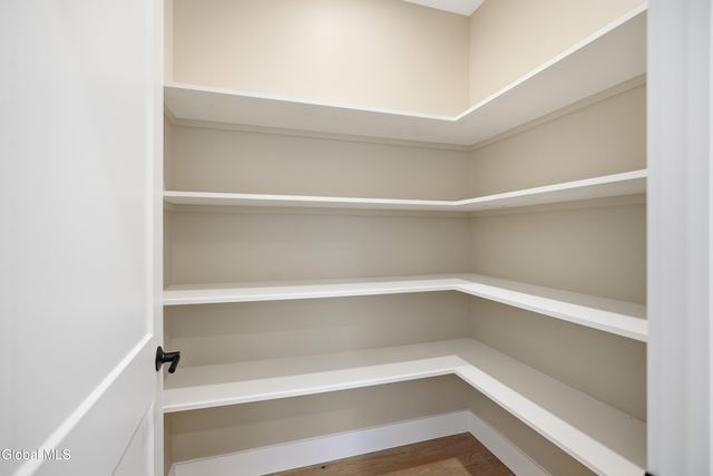 1 Welding Way, Colonie, NY 12047