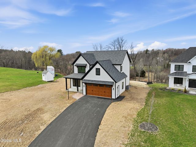 1 Welding Way, Colonie, NY 12047