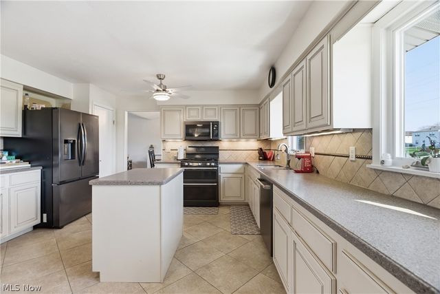 13901 Bennington Boulevard, Middleburg Heights, OH 44130