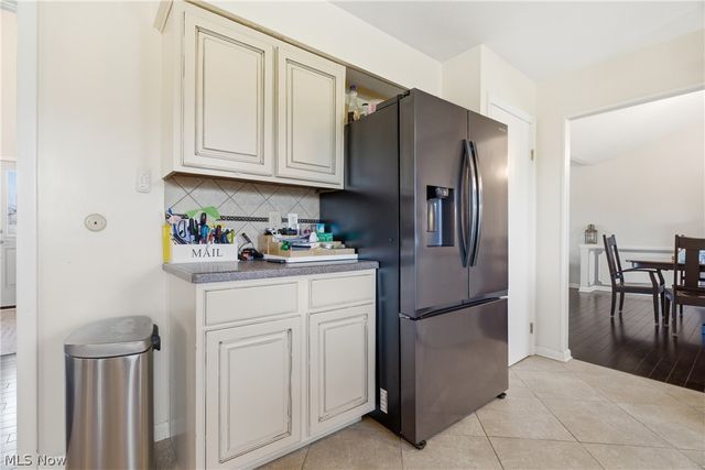 13901 Bennington Boulevard, Middleburg Heights, OH 44130