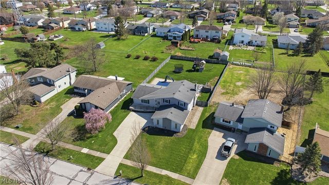 13901 Bennington Boulevard, Middleburg Heights, OH 44130