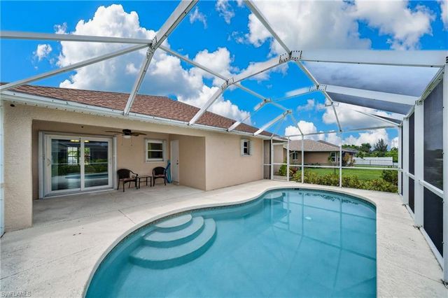 1709 SW 15th PL, Cape Coral, FL 33991