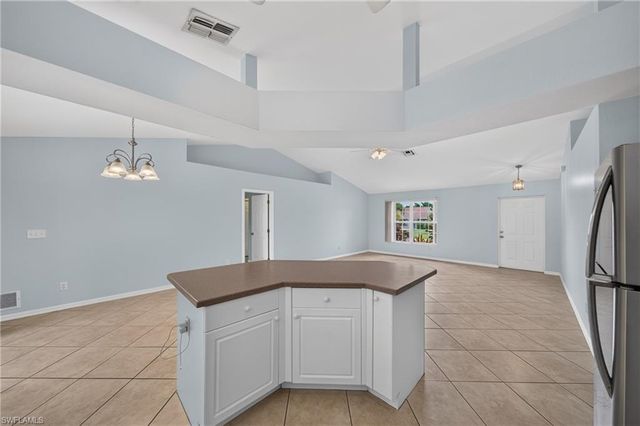 1709 SW 15th PL, Cape Coral, FL 33991