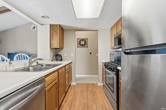 8315 Idaho Drive, Fort Wayne, IN 46815