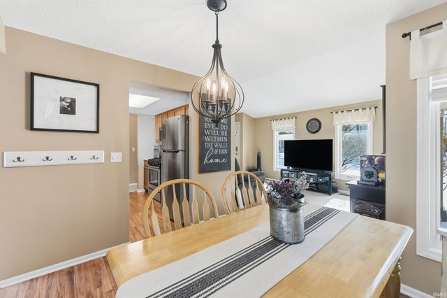 8315 Idaho Drive, Fort Wayne, IN 46815