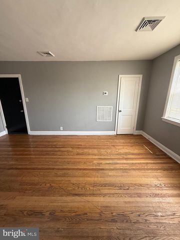 1100 MERIDENE DR, Baltimore, MD 21239